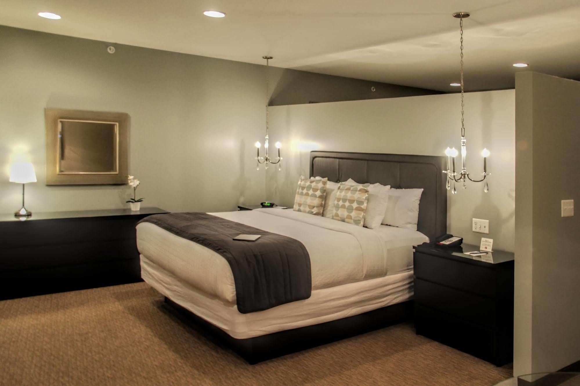 Belamere Suites Hotel Perrysburg Exteriör bild